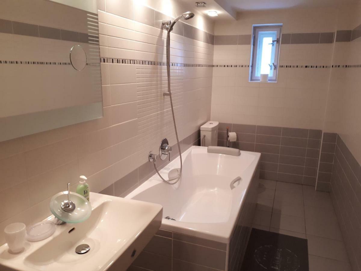 Brezno - 2 Izbovy Apartman Eksteriør bilde