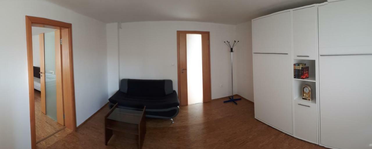 Brezno - 2 Izbovy Apartman Eksteriør bilde